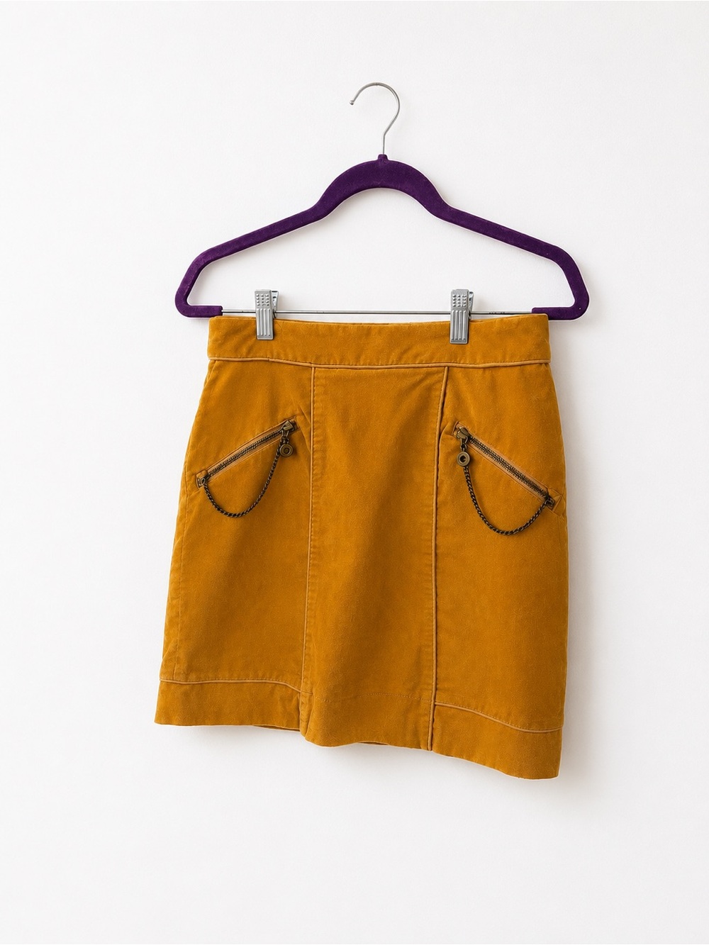 Mustard Velvet Mini Skirt w/ Chain Detail | Size M | Vintage Style